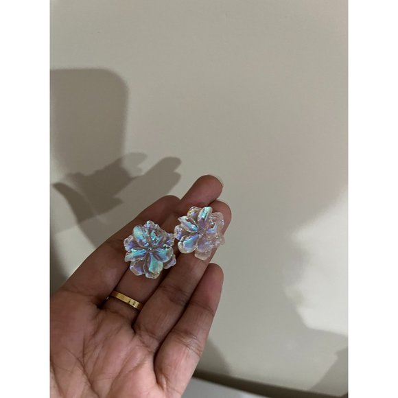 Chunky Clear Acrylic earring studs flower white ice large holographic acrylic - Picture 6 of 7